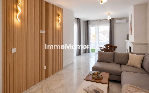 Resale - Apartment - Estepona - New Golden Mile