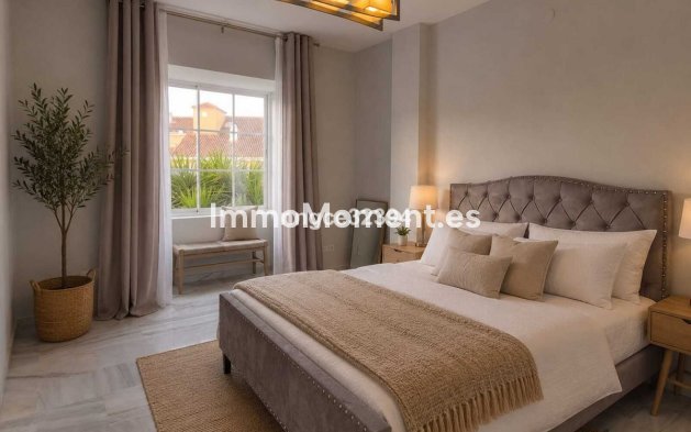Resale - Apartment - Estepona - New Golden Mile