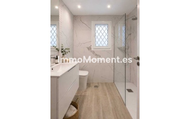 Resale - Apartment - Estepona - New Golden Mile
