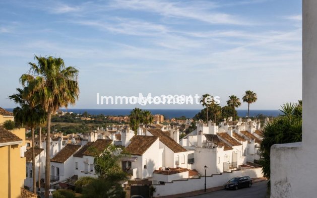 Resale - Apartment - Estepona - New Golden Mile
