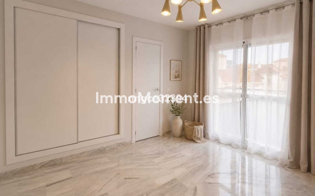 Resale - Apartment - Estepona - New Golden Mile
