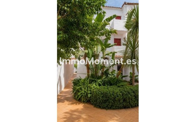 Resale - Apartment - Estepona - New Golden Mile