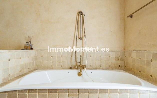 Resale - Detached villa - Marbella - Marbella Centro