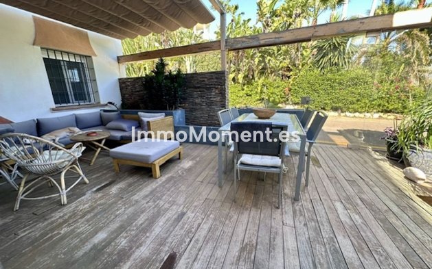 Bestaande woning - Rijtjeshuis - Estepona  - Estepona Centro