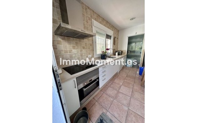 Bestaande woning - Rijtjeshuis - Estepona  - Estepona Centro