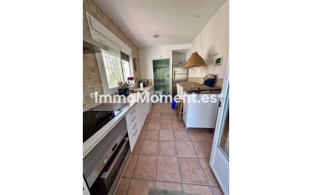 Bestaande woning - Rijtjeshuis - Estepona  - Estepona Centro