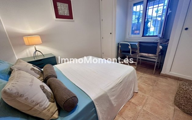 Bestaande woning - Rijtjeshuis - Estepona  - Estepona Centro