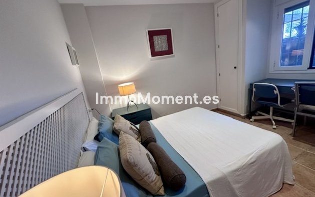 Bestaande woning - Rijtjeshuis - Estepona  - Estepona Centro