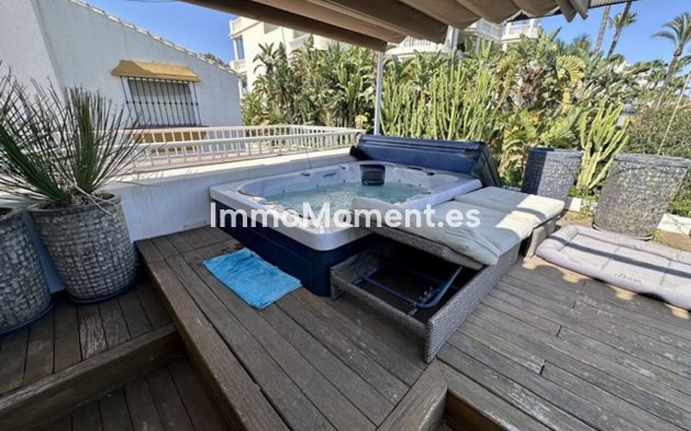 Bestaande woning - Rijtjeshuis - Estepona  - Estepona Centro