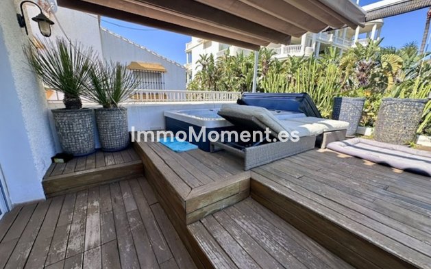 Bestaande woning - Rijtjeshuis - Estepona  - Estepona Centro