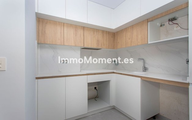 Wiederverkauf - Wohnung - Torrevieja - Torrevieja Centro