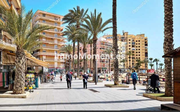 Wiederverkauf - Wohnung - Torrevieja - Torrevieja Centro