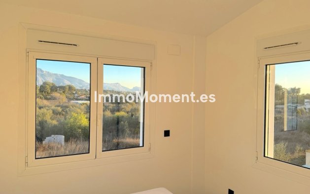 Resale - Detached villa - Alfaz del Pi - L'Alfás del Pi Centro