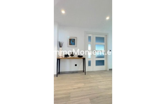 Resale - Detached villa - Alfaz del Pi - L'Alfás del Pi Centro