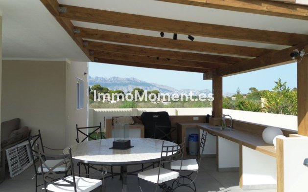 Resale - Detached villa - Alfaz del Pi - L'Alfás del Pi Centro
