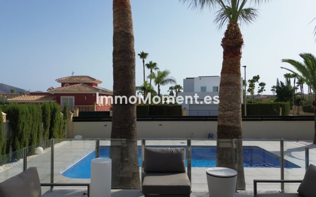 Resale - Detached villa - Alfaz del Pi - L'Alfás del Pi Centro