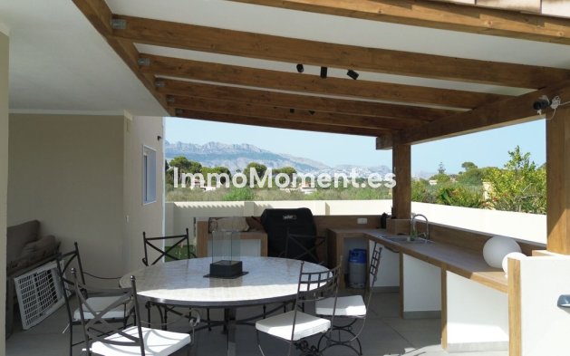 Resale - Detached villa - Alfaz del Pi - L'Alfás del Pi Centro