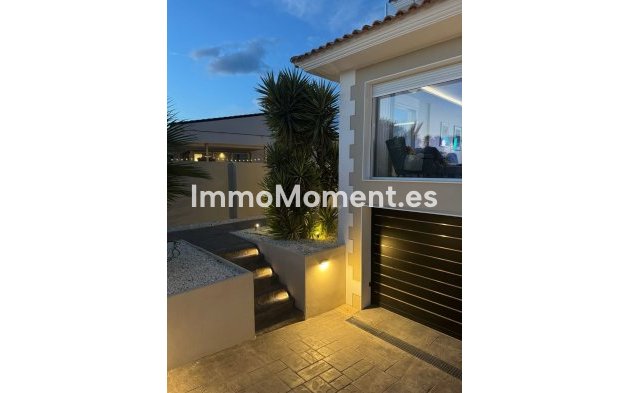 Resale - Detached villa - Alfaz del Pi - L'Alfás del Pi Centro