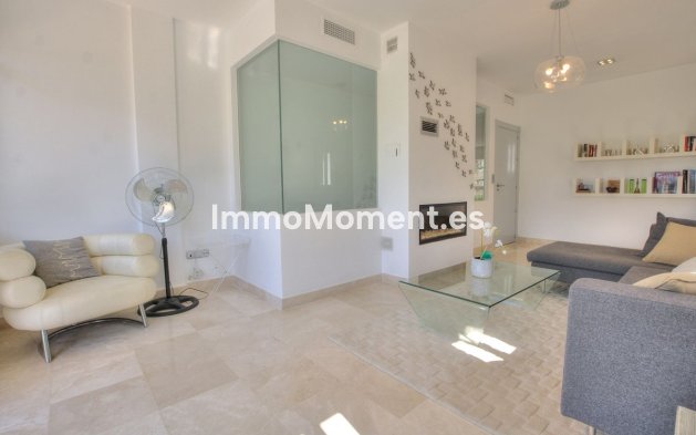 Resale - Detached villa - Mijas - La Cala Golf