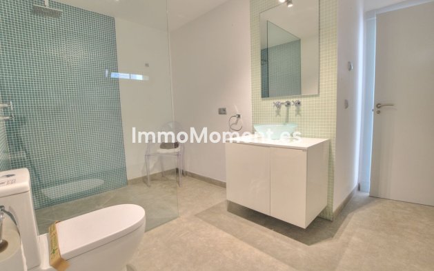 Resale - Detached villa - Mijas - La Cala Golf