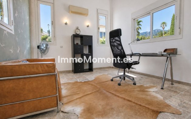 Resale - Detached villa - Mijas - La Cala Golf