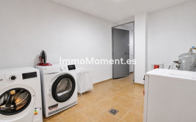 Resale - Detached villa - Mijas - La Cala Golf