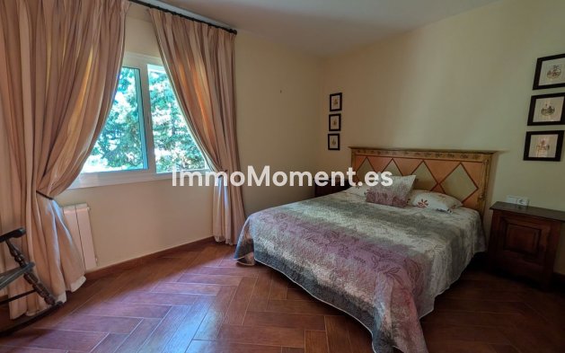 Resale - Detached villa - Sotogrande - Sotogrande Alto