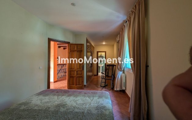 Resale - Detached villa - Sotogrande - Sotogrande Alto
