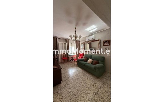 Revente - Maison mitoyenne - Intérieur                       - Guaro