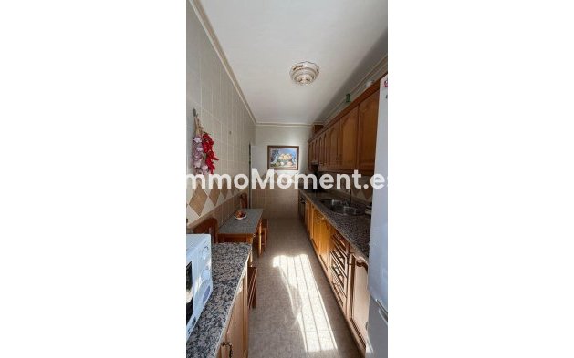 Revente - Maison mitoyenne - Intérieur                       - Guaro