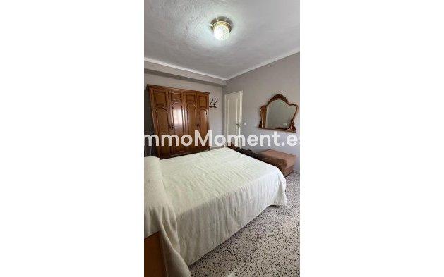 Revente - Maison mitoyenne - Intérieur                       - Guaro