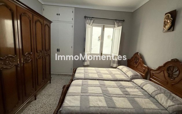 Revente - Maison mitoyenne - Intérieur                       - Guaro