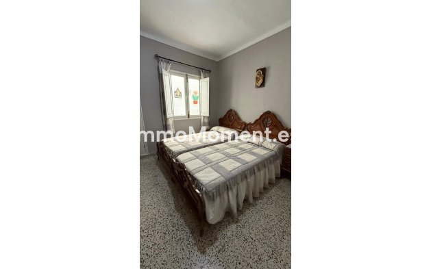 Revente - Maison mitoyenne - Intérieur                       - Guaro