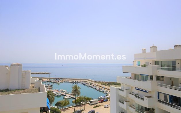 Resale - Apartment - Estepona - Estepona Centro