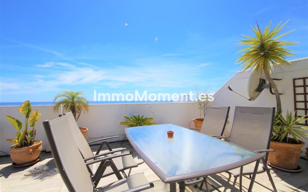 Resale - Apartment - Estepona - Estepona Centro