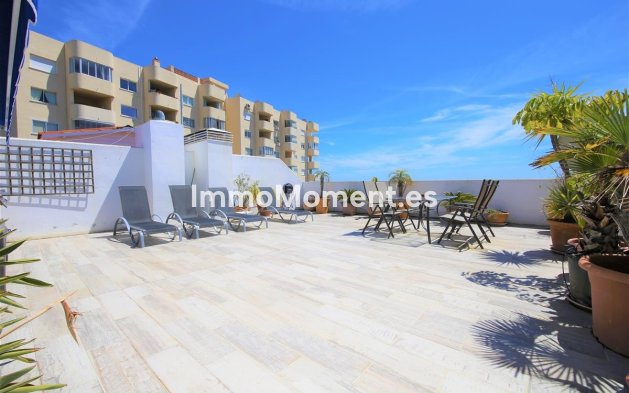 Resale - Apartment - Estepona - Estepona Centro