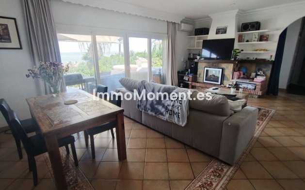Resale - Detached villa - Estepona - Estepona Centro