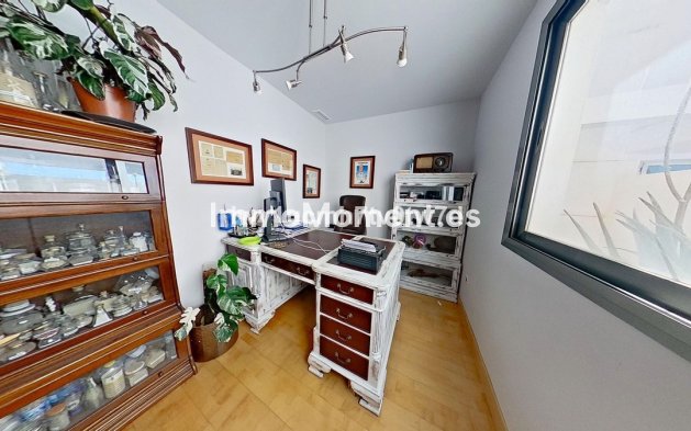 Resale - Apartment - Mijas - La Cala de Mijas