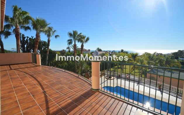 Resale - Detached villa - Benalmadena - Benalmadena Centro