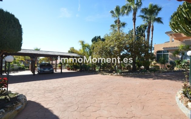 Resale - Detached villa - Benalmadena - Benalmadena Centro