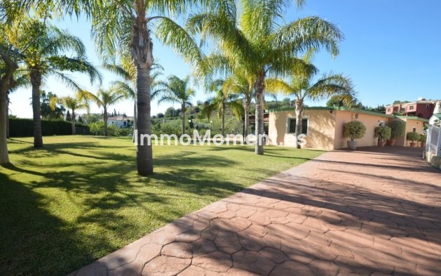 Resale - Detached villa - Benalmadena - Benalmadena Centro