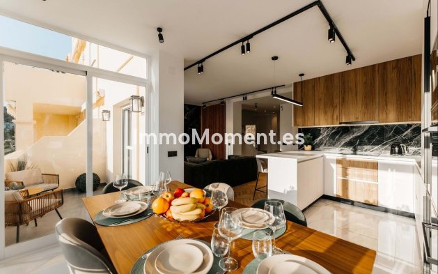 Resale - Apartment - Benahavís - La Quinta