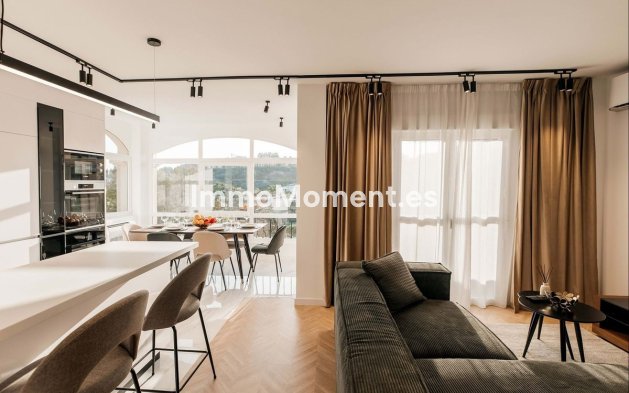 Resale - Apartment - Benahavís - La Quinta