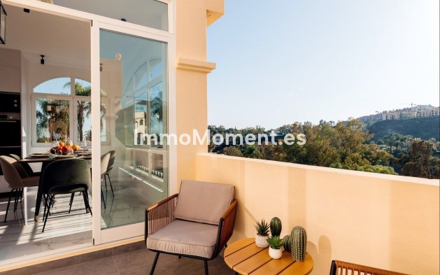 Resale - Apartment - Benahavís - La Quinta