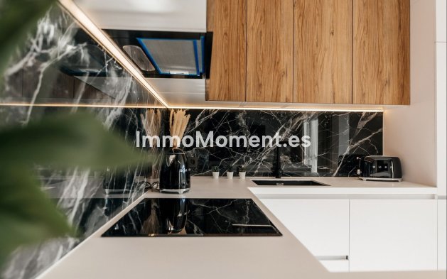 Resale - Apartment - Benahavís - La Quinta
