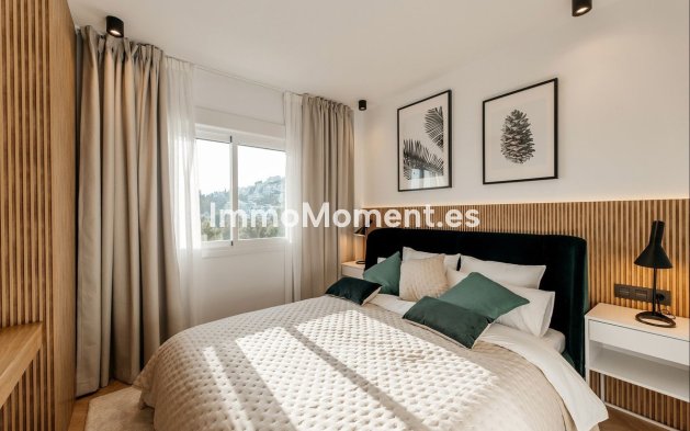 Resale - Apartment - Benahavís - La Quinta