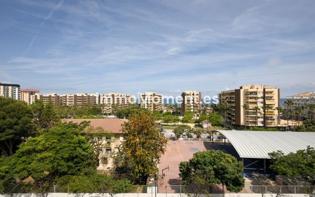 Resale - Apartment - Fuengirola - Fuengirola Centro