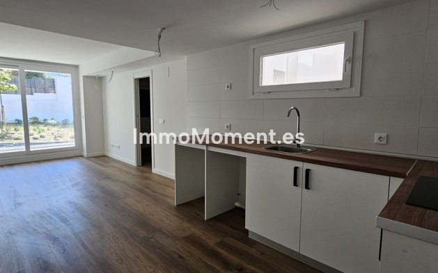 Resale - Apartment - Fuengirola - Fuengirola Centro