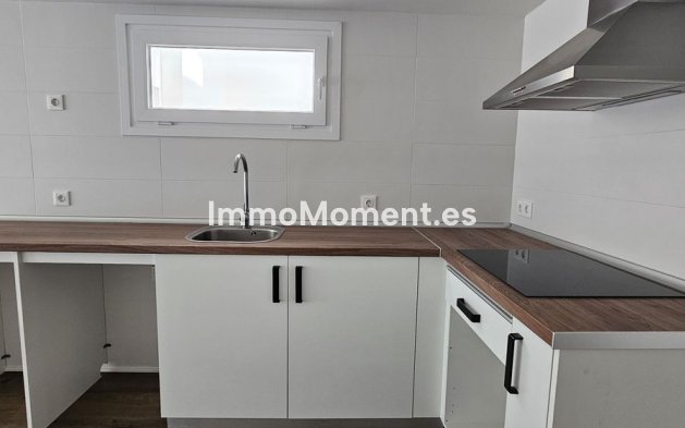 Resale - Apartment - Fuengirola - Fuengirola Centro