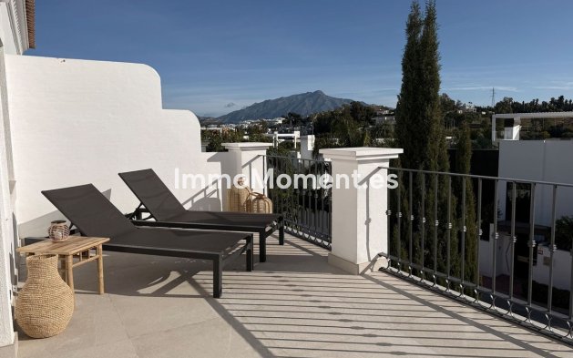 Resale - Townhouse - Estepona - Estepona Centro